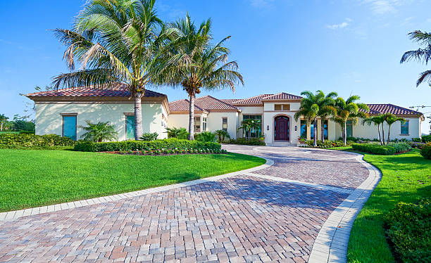 Best Driveway Paving Company  in Lindstrom, MN